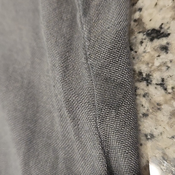 RVCA WOMEN'S SOLSTICE BUTTON - UP COVERUP. GREY. SIZE SMALL. - Picture 13 of 14